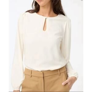 J.Crew Petite Puff Sleeve Satin Back Crepe Ivory Top, size Petite Medium